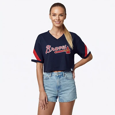 47 Brand Women's Braves Wordmark Geo Cropped V-Neck Short Sleeve T-shirt