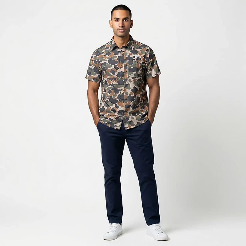 Columbia Sportswear Men's University of Texas CLG Super Slack Tide Button-Up Shirt