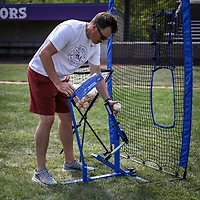 Louisville Slugger Blue Flame Pitching Machine