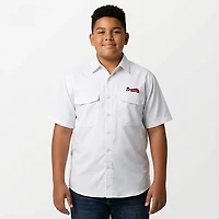 Antigua Men's Atlanta Braves Game Day Woven Fishing Shirt