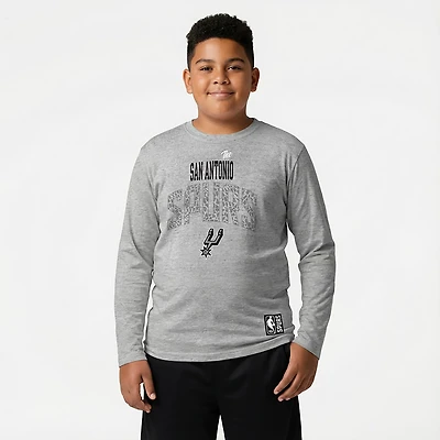 Outerstuff Boys' San Antonio Spurs Posterize Long Sleeve T-shirt
