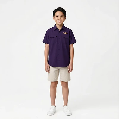 Antigua Boys' LSU Tigers Game Day Short Sleeve Fishing Shirt