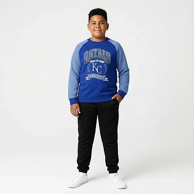 Outerstuff Boys' Kansas City Royals Bullpen Fleece Crew Sweatshirt