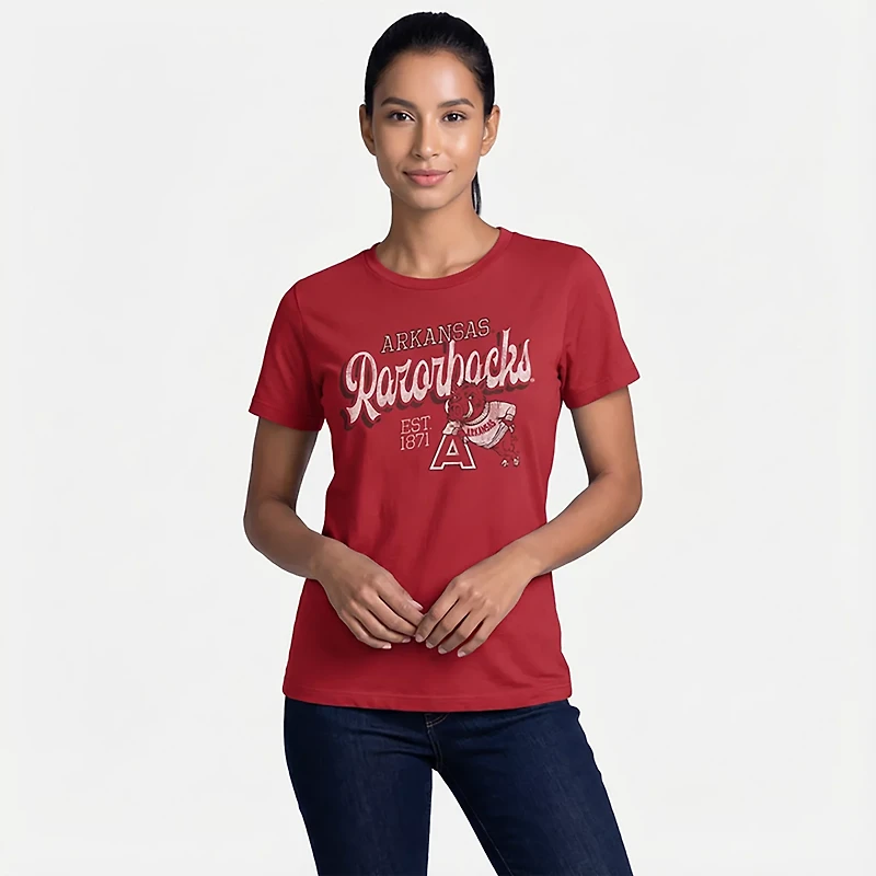 WILDCAT RETRO Women's Arkansas Script Boxy T-shirt