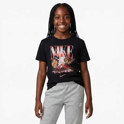 Nike Girls' Sportswear Butterfly Graphic T-shirt