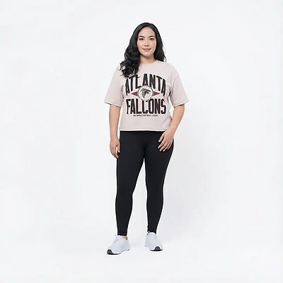 47 Women's Falcons Windthrow Ravine Cropped T-shirt