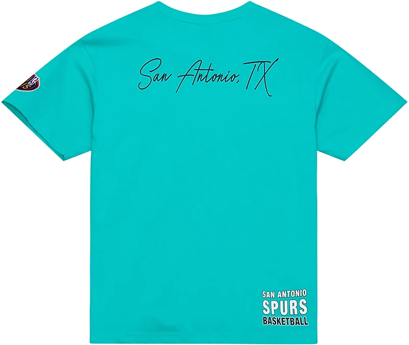 Mitchell & Ness Men's San Antonio Spurs Double Clutch Premium Graphic T-shirt