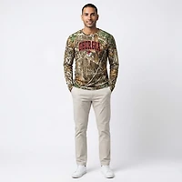 Colosseum Athletics Men's University of Georgia Arch Primary Logo Realtree Essentials Long Sleeve T-shirt