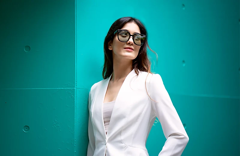 Chamelo Veil Slider Sunglasses