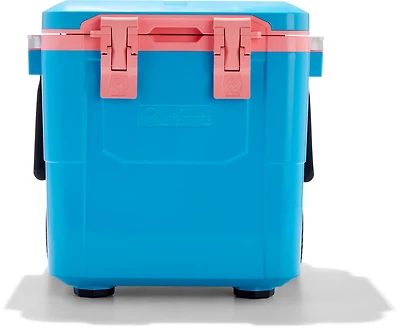 Magellan Outdoors Pro Explorer Quart Ice Box Wheeled