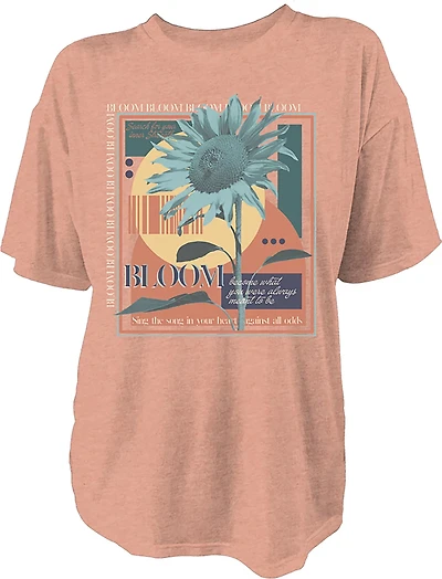 Live Outside the Limits Women's Bloom Oversized Graphic T-shirt
