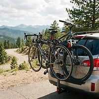 Bell Cantilever 300 3-Bicycle Trunk Rack