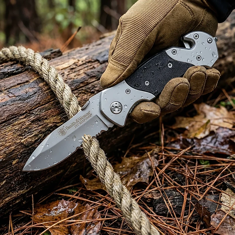 Smith & Wesson 1st Response Liner Lock Folding Knife