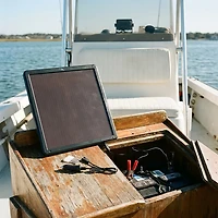 Nature Power 7.5 W Solar Battery Trickle Charger