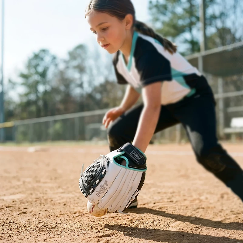 Rawlings Girls' 10.5 in Fastpitch Softball Pitcher/Infield Glove