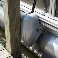 TaylorMade 31035 Pontoon Fender