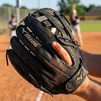 Mizuno Premier Series in Slow-Pitch Softball Glove