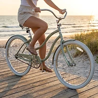 Ozone 500 Women's Malibu 26 Cruiser Bike