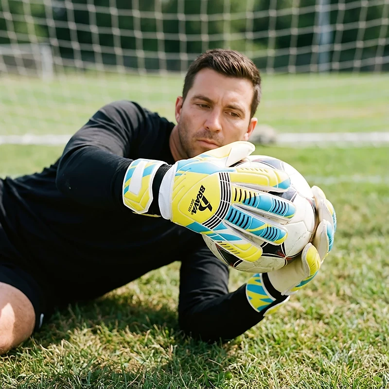 Brava Soccer Adult Defender Goalie Gloves