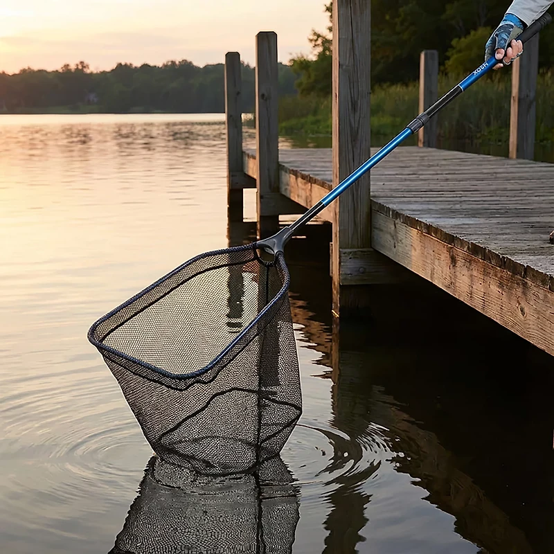 H2OX Carbon Handle Lighted Landing Net
