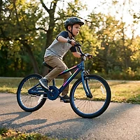 Jetson Boys' JLR X Lava Light Up Bike