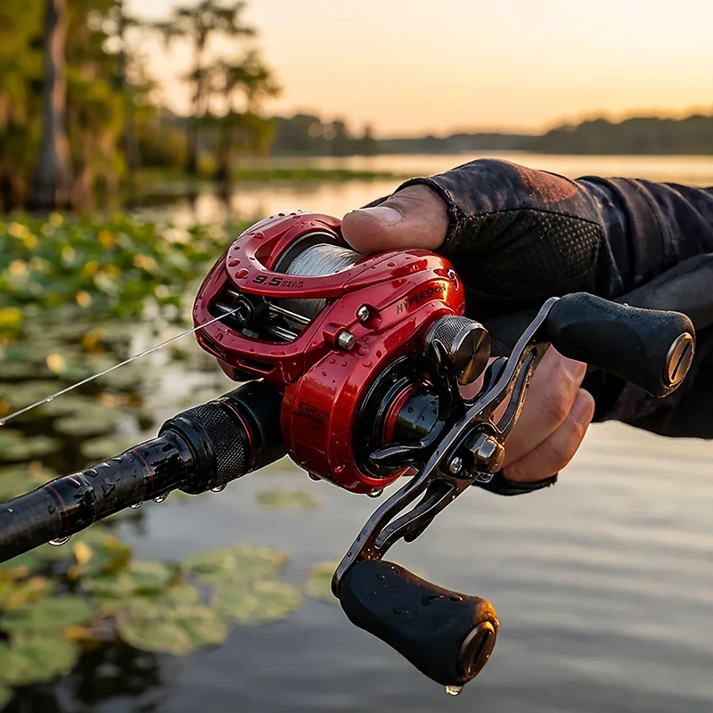 Lew's Hyperspeed LFC Baitcast Reel