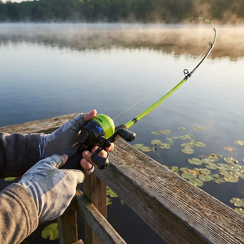 Crappie Thunder Spincast Rod And Reel Combo