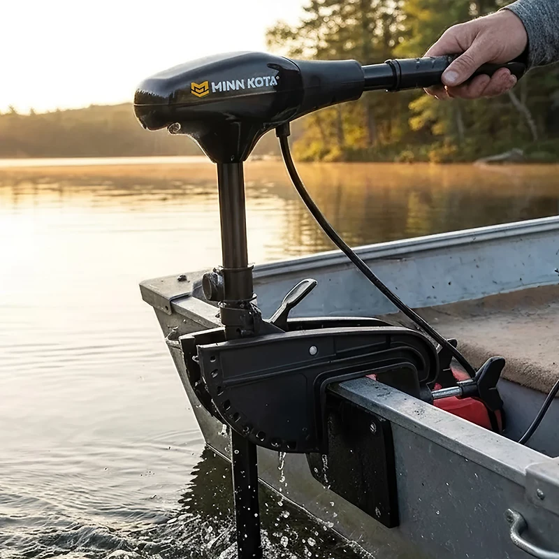 Minn Kota Endura 40 Lb Thrust C2 Transom Mount Trolling Motor with Battery Meter
