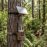 Moultrie Mobile Edge 2 and Solar Panel Kit