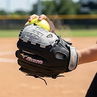 Mizuno Franchise Series 12.5 in Fielding Fast-Pitch Softball Glove