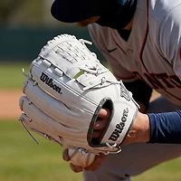 Wilson 12 in A1000 P12 Fielding Fast-Pitch Softball Glove