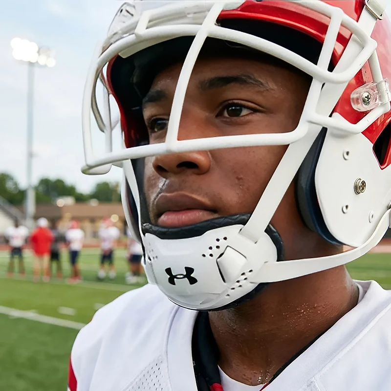 Under Armour Youth Spotlight Chin Strap