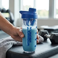 Under Armour 24 oz Clarity Shaker Bottle