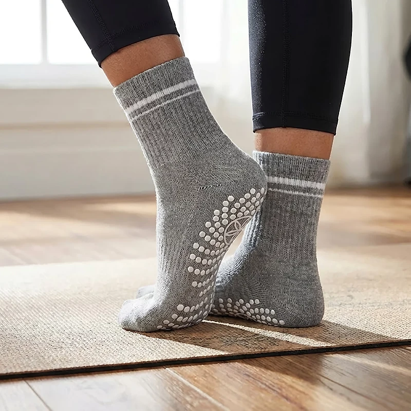 Gaiam Grippy Crew Socks 2-Pack