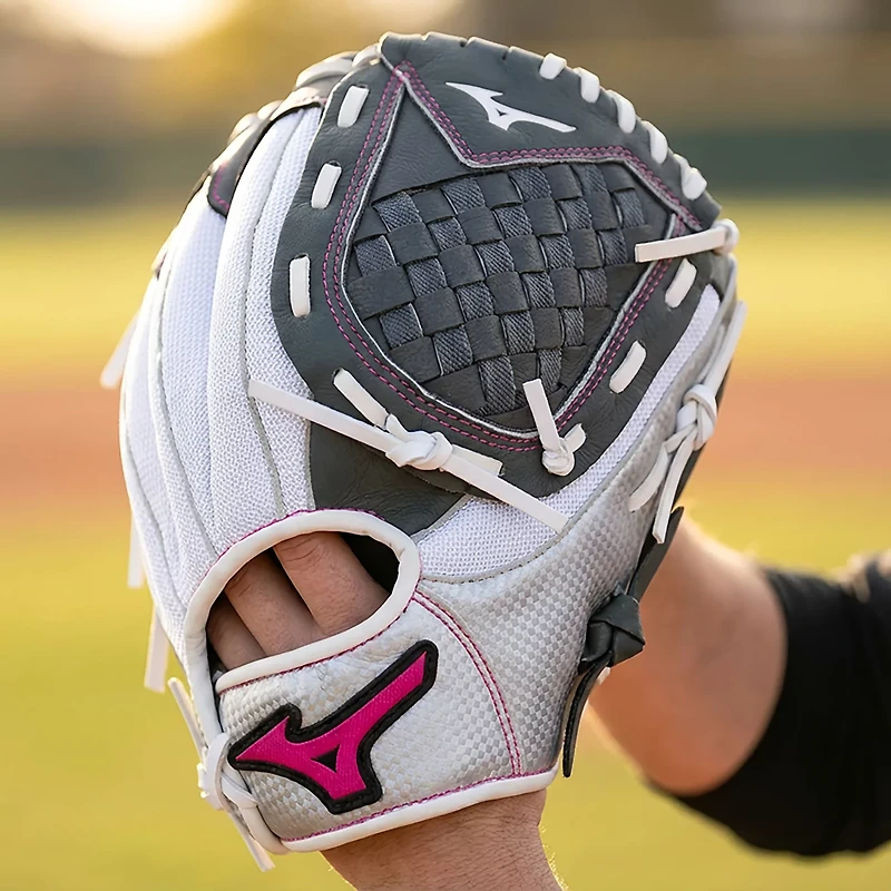 Mizuno in Prospect Finch Series Softball Glove