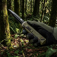 Smith & Wesson M&P Assisted OTF OD Green Hunting Knife