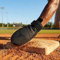 Jordan Adults’ Fly Sliding Mitt