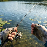 B 'n' M Buck's Best Ultra-Lite 10' Freshwater Panfish Rod