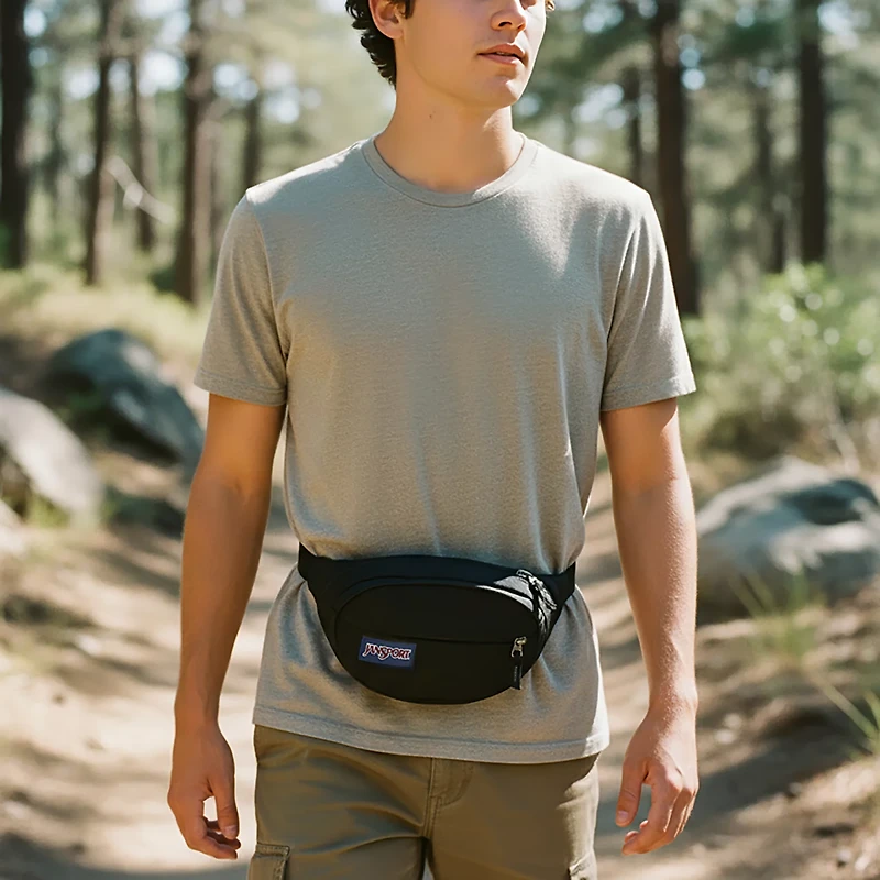 JanSport® Classic Fifth Ave Fanny Pack
