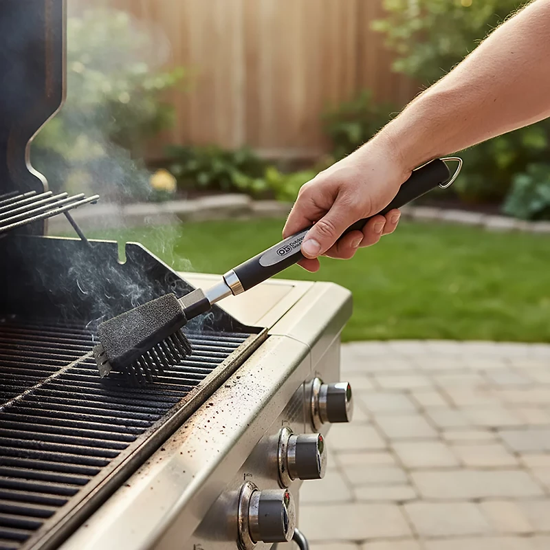 Outdoor Gourmet 3-In-1 Grill Brush