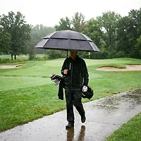 totes Adults' totesport Vented Canopy Auto Golf Umbrella