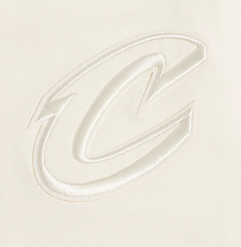 Pro Standard Men's Cleveland Cavaliers Graphic T-shirt