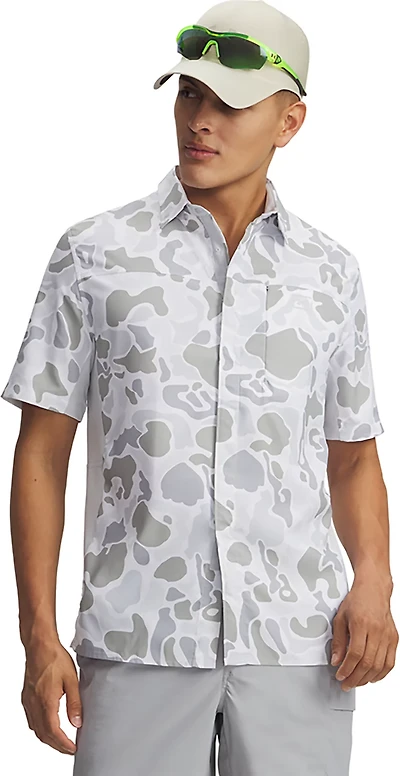 Under Armour Men's Shorebreak Fish Hybrid Printed Woven Shirt