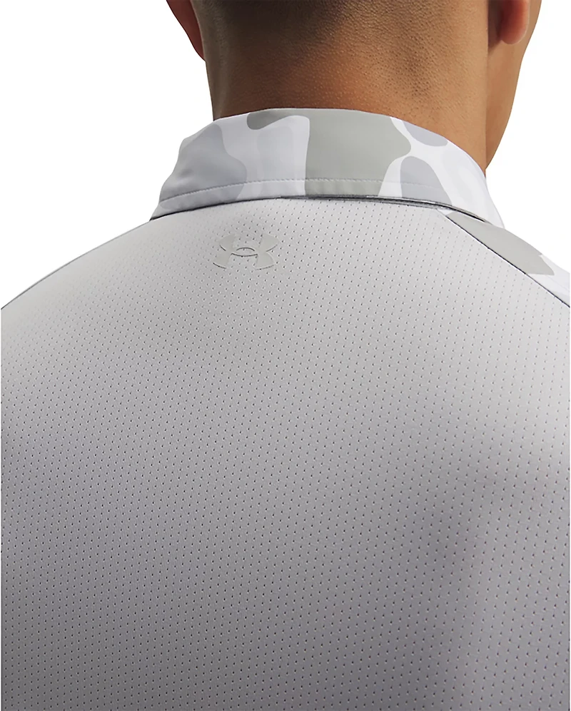 Under Armour Men's Shorebreak Fish Hybrid Printed Woven Shirt