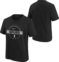 Nike Boys' San Antonio Spurs Practice Graphic T-shirt