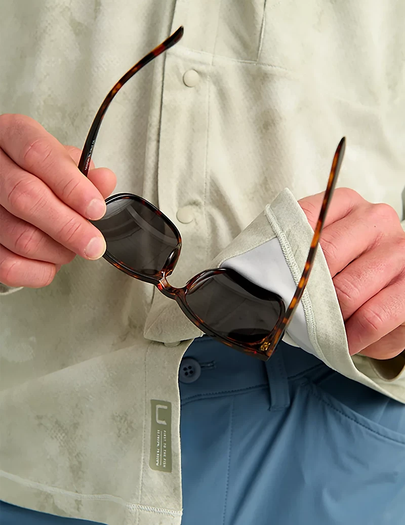 Huk Men's Watershed Printed Hooded Long Sleeve Shirt