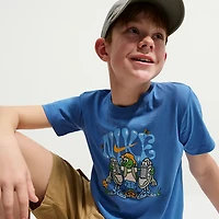 Nike Boys' Sportswear Summer Camp T-shirt