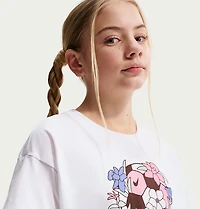 Nike Girls' Sportswear Essentials Soccer Boxy T-shirt