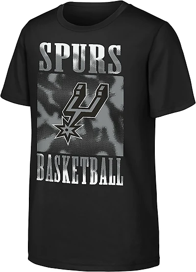 Outerstuff Boys' San Antonio Spurs Garage Hero Graphic T-shirt