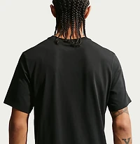 Nike Men's Sportswear Futura Fill HBR T-Shirt
